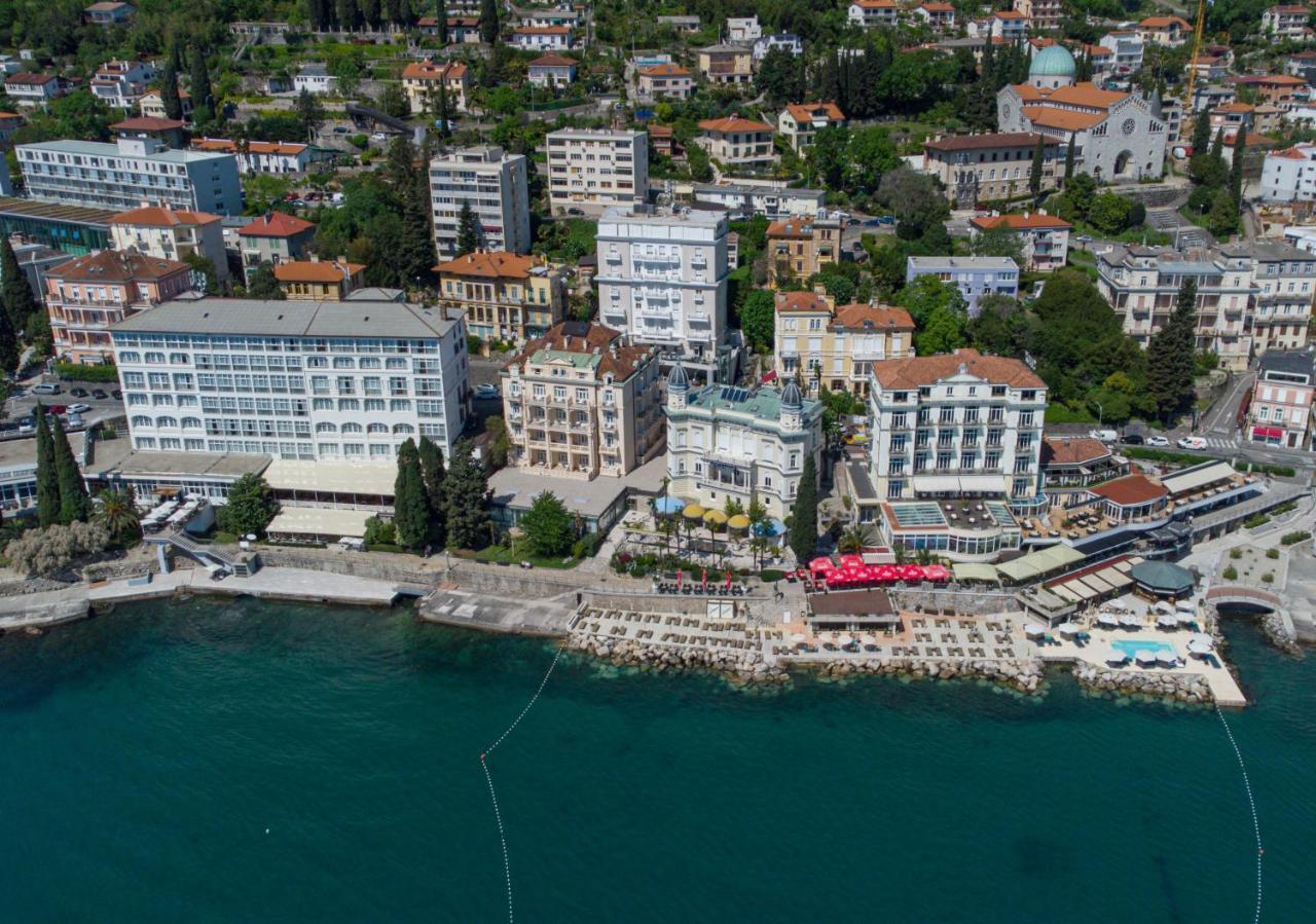 Penthouse At Villa Mascagni Opatija Exterior photo